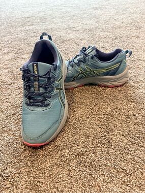Size 7.5W - ASICS Women's Gel Venture 9 Running Sneakers - F120623
